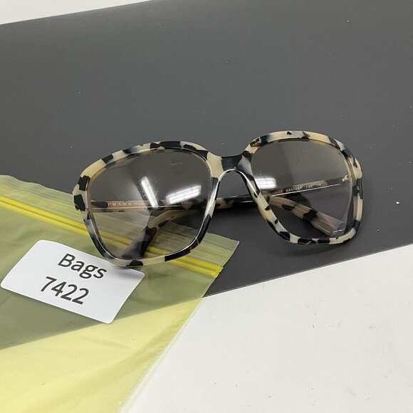 Prada SPR10V-F 511-757 Ivory Havana Square Sunglasses Scratched Lenses main image 12